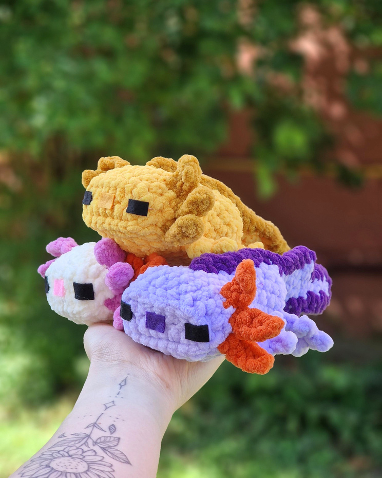 @crochetey_